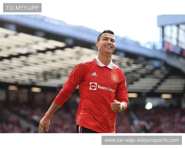 曼联引援新动力：寻找C罗式老将，打造经验与进球的双重保障